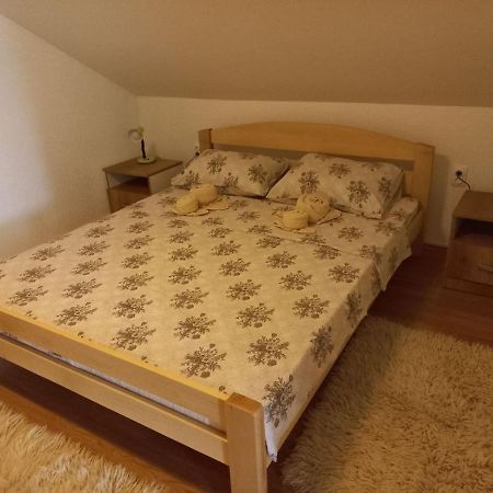 Apartman Sasa 弗拉涅 外观 照片